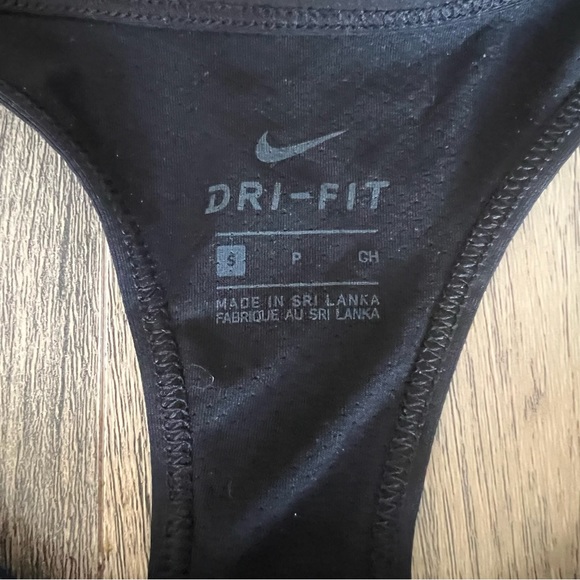 Nike women’s tank top size S black - Picture 3 of 5